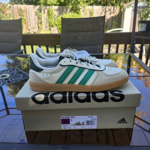 BNWT Adidas Women’s Breaknet Sleek Sneakers White Green Sz 11 Casual Tennis - Picture 10 of 10